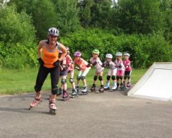 2018_06 Inline Skating - Kinder Bremskurs (33)-min.JPG